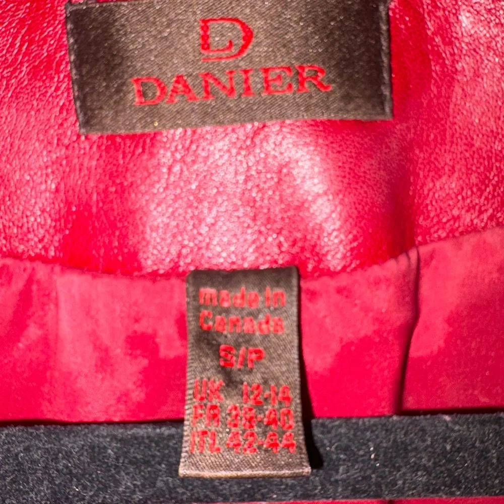 Danier Vibrant Red Leather Jacket - Picture 6 of 6